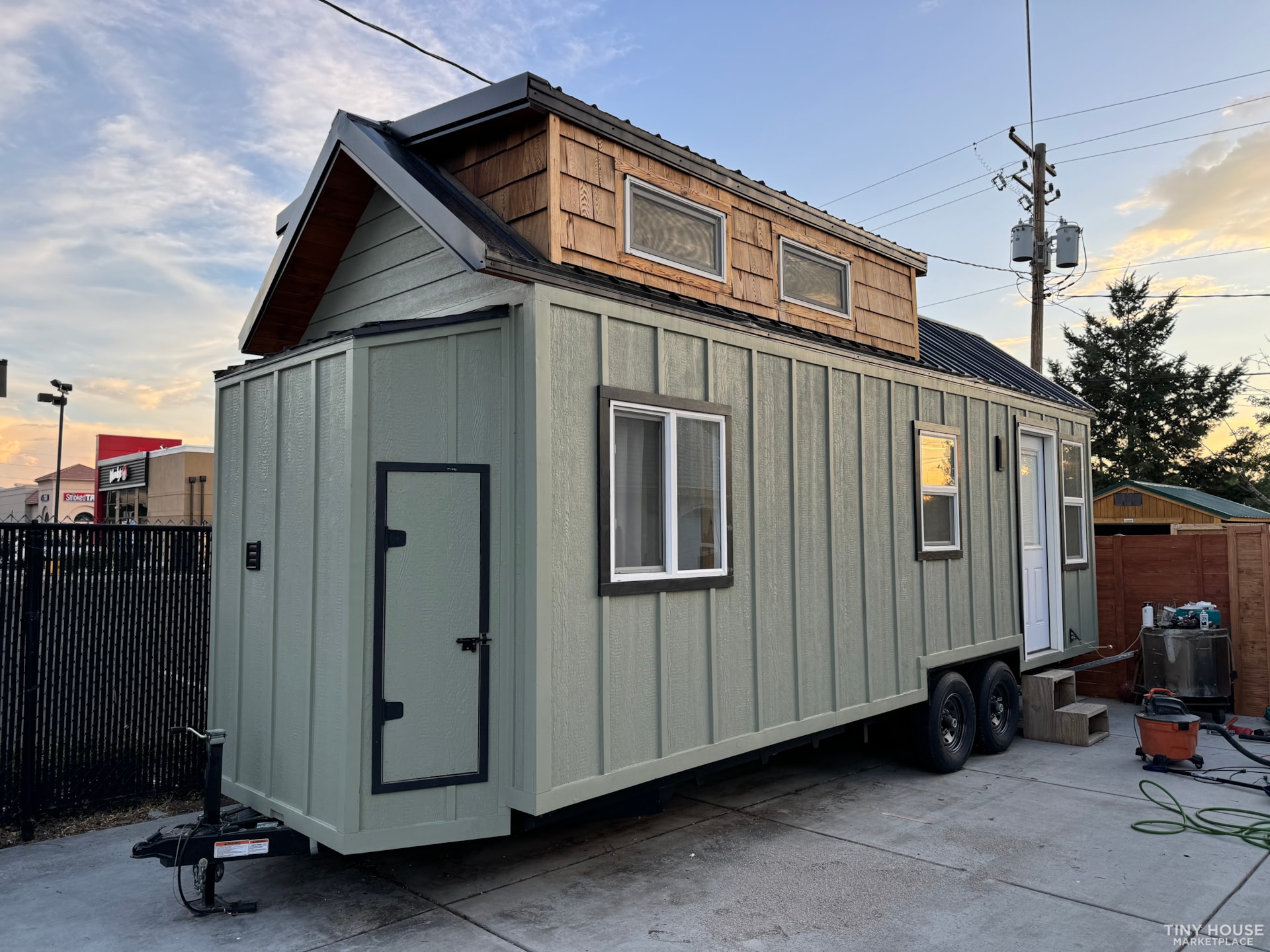 Fibonacci Farmhouse! NOAH certified, 24 ft. - Image 1 Thumbnail