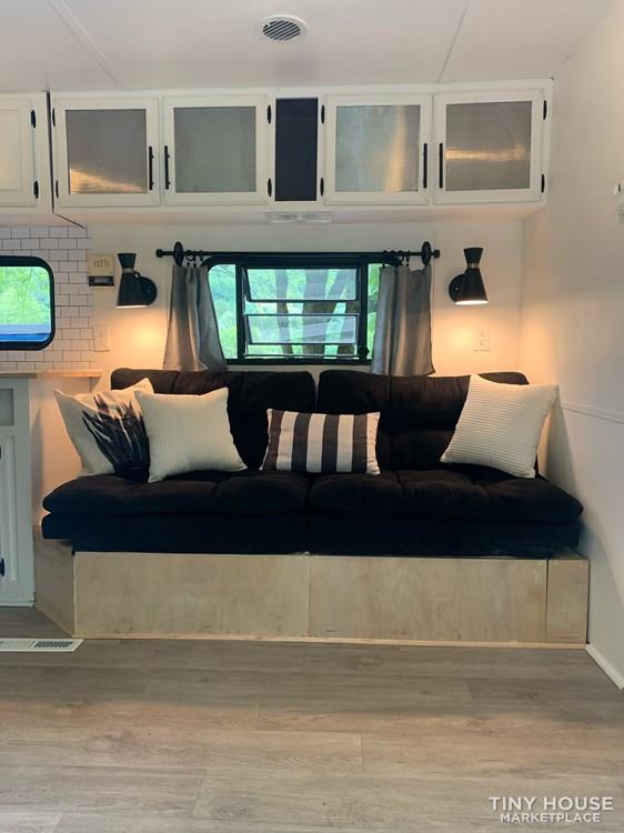 FLEETWOOD prowler camper  - Image 3 Thumbnail