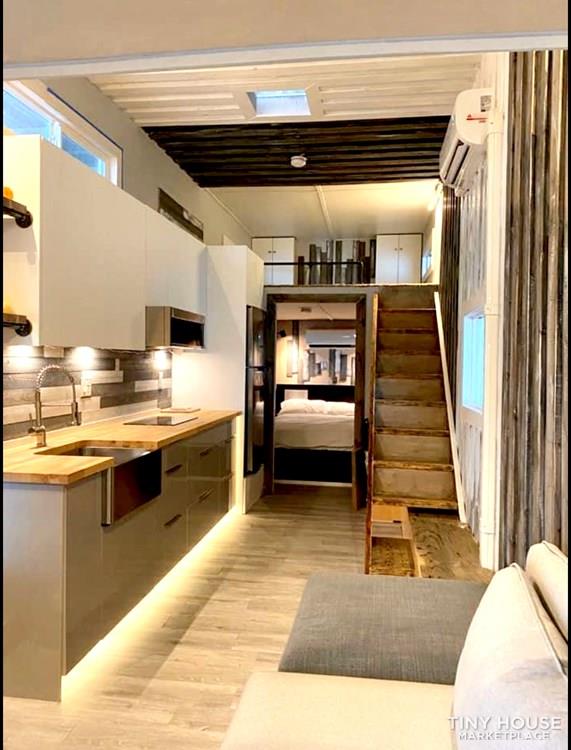 ***SOLD***  Florida’s Tiny Mansion 34’ /3 bedroom
