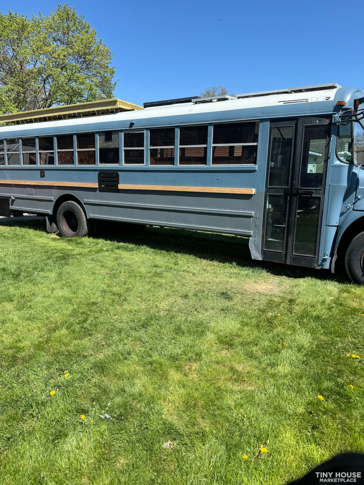 Fully Converted Skoolie RV Bus 2005 International 