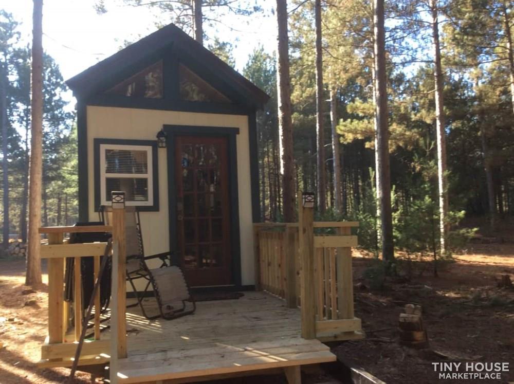 Fully Furhished Comfortable Off GridTiny House - Image 1 Thumbnail