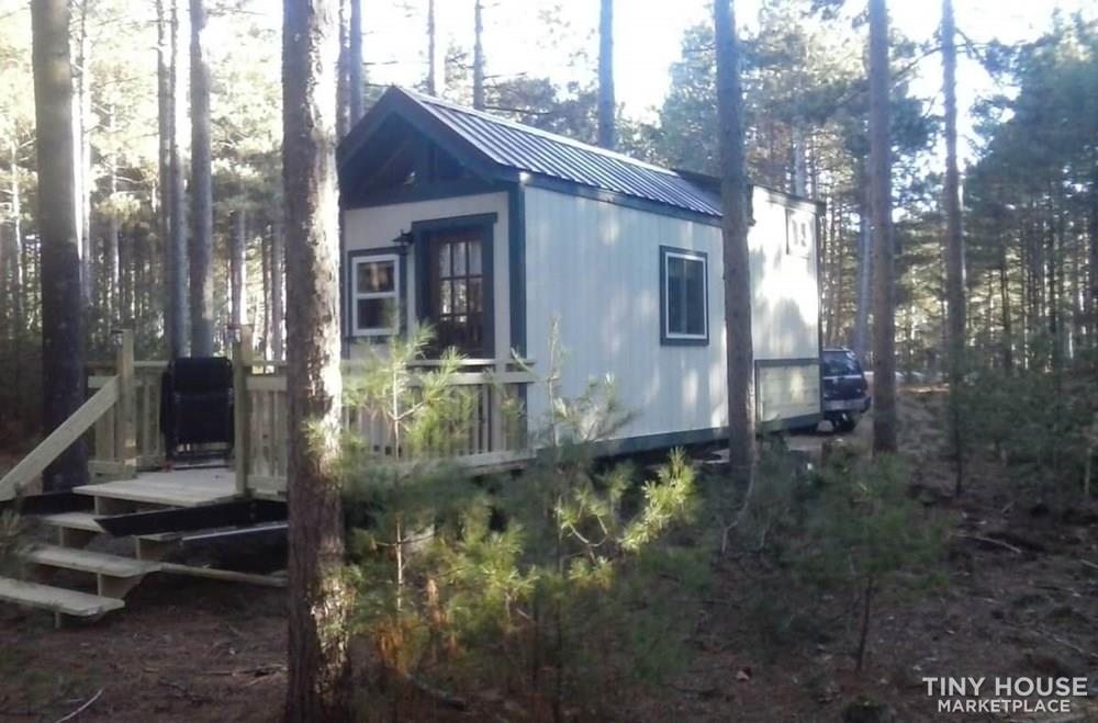 Fully Furhished Comfortable Off GridTiny House - Image 2 Thumbnail
