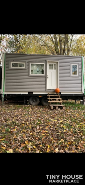 Fully Furnished Container Tiny House For Sale Cincinnati, Ohio - Image 2 Thumbnail