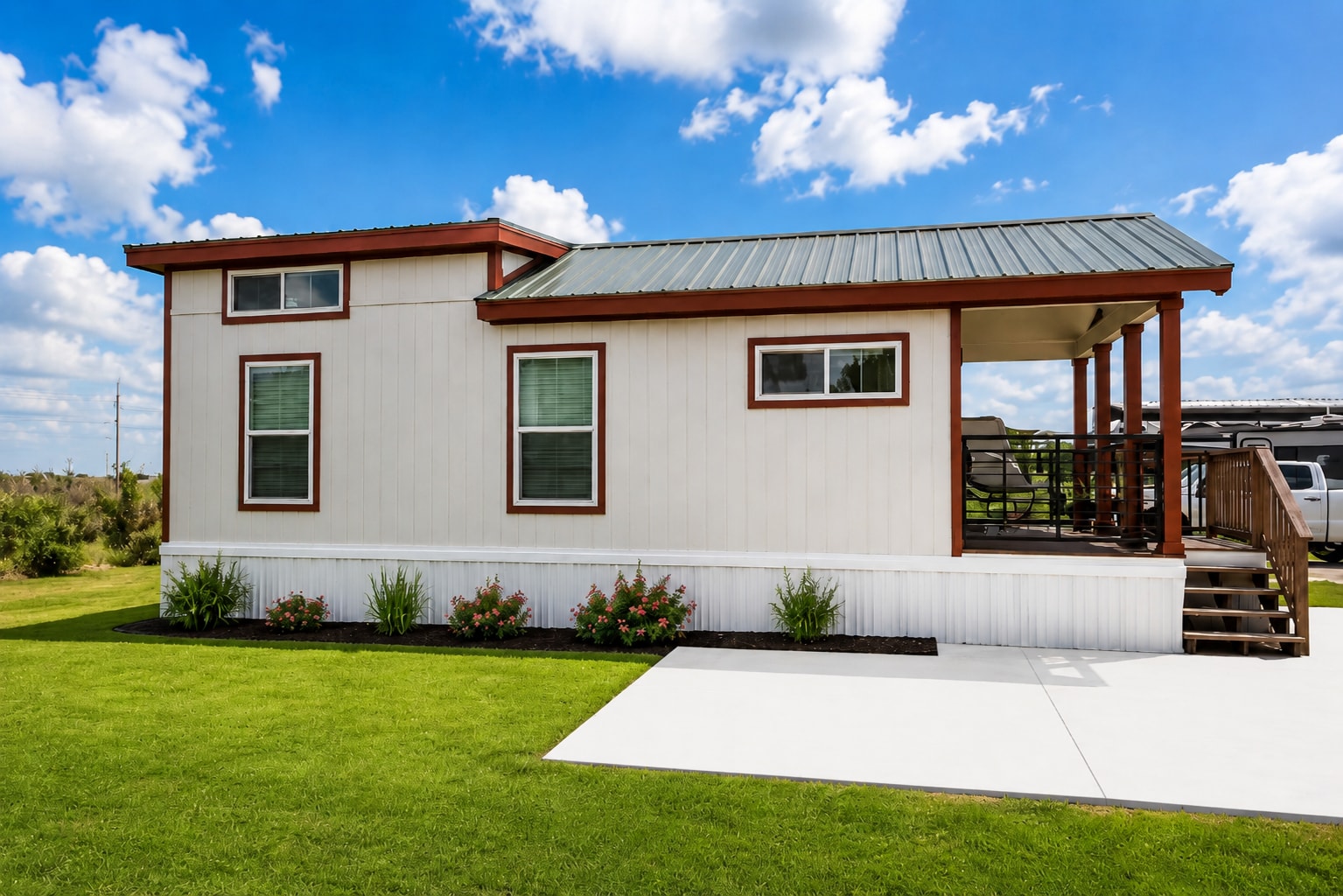 Fully Furnished Tiny Home with loft 62,000 - Image 2 Thumbnail