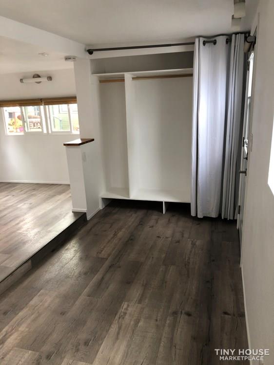 Fully remodeled 1969 Layton trailer beach house in Leucadia, California - Image 3 Thumbnail