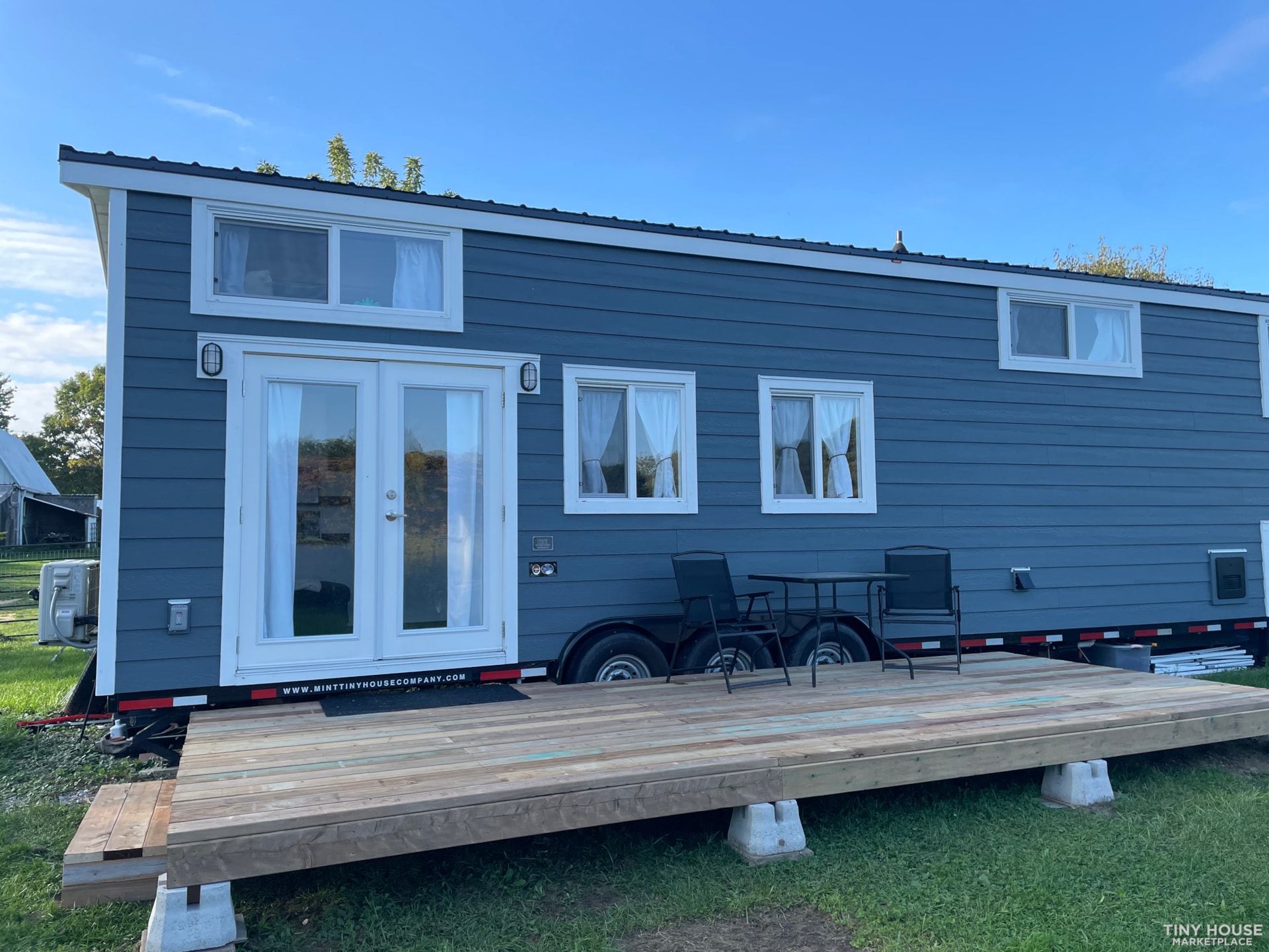 Georgeous 392 sq ft 3 Bedroom Tiny House on Ontario Canada - Image 1 Thumbnail