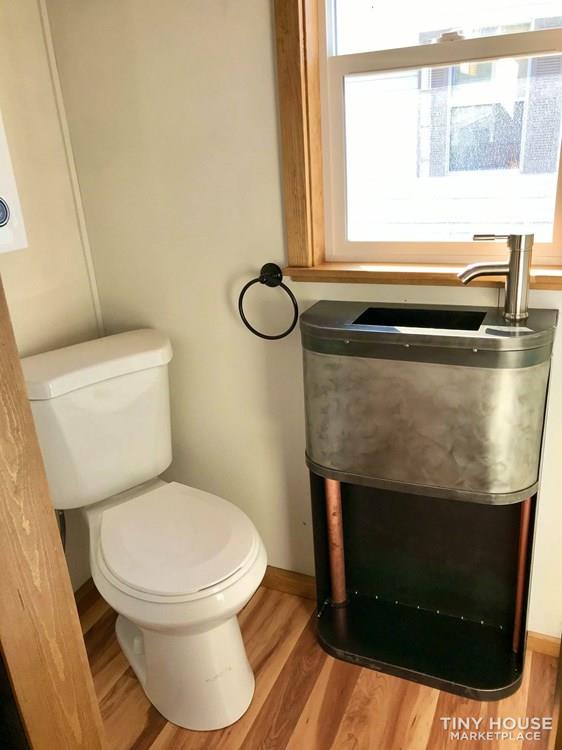 Gooseneck Tiny House in New Mexico - Image 4 Thumbnail
