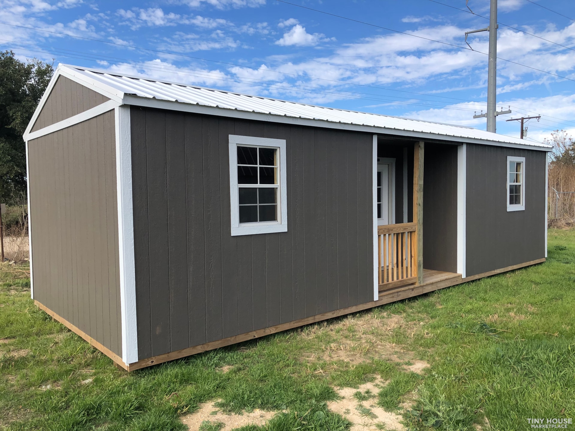Gorgeous 1 Bed 1 Bath Tiny Home!! - Image 1 Thumbnail