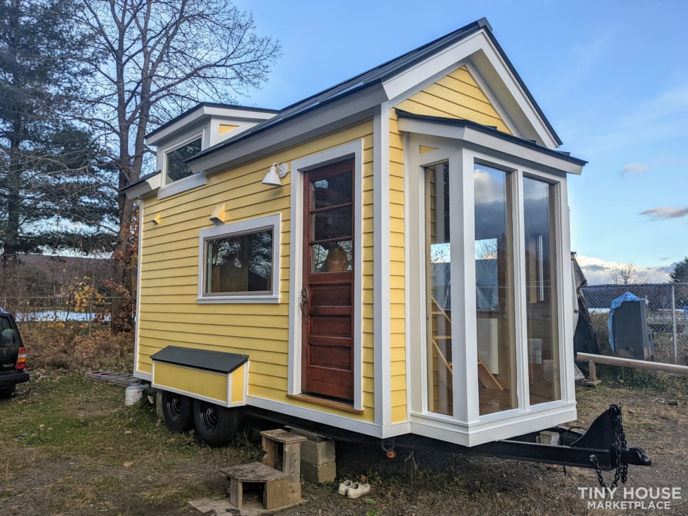 Reduced Price - Gorgeous Brand New 20’ New England Modern Tiny House - Image 2 Thumbnail