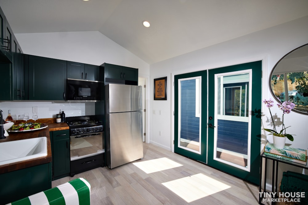 Gorgeous Brand New Tiny Home! - Image 4 Thumbnail