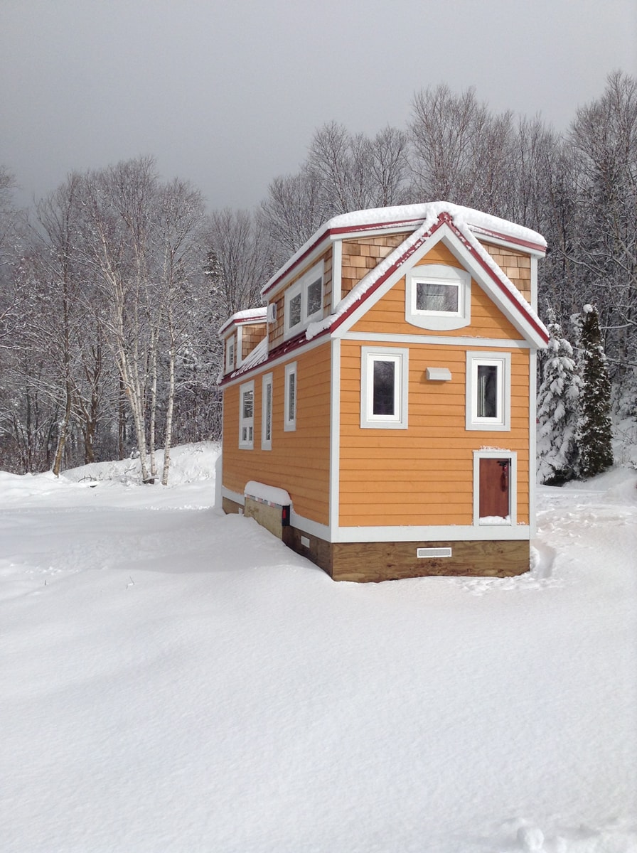 Gorgeous Custom-Built Tiny Home on Wheels, in Cape Breton, NS - Image 2 Thumbnail