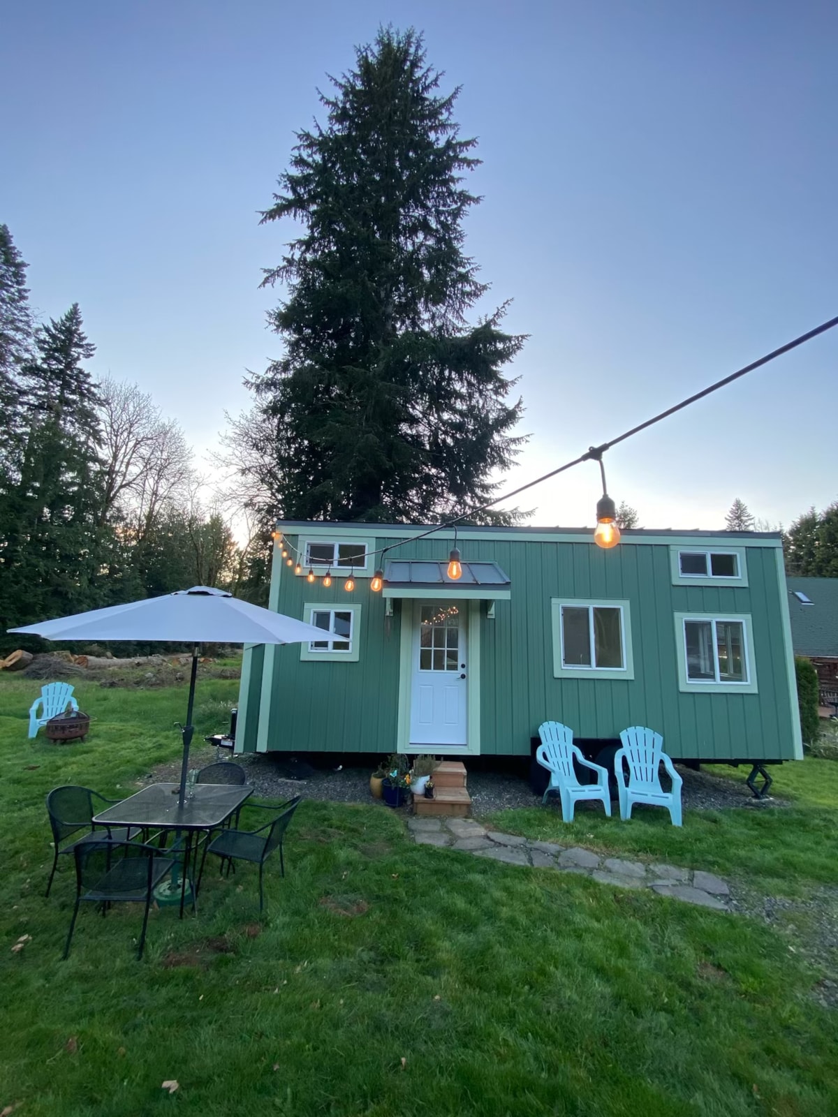 Gorgeous Green & New Tiny Home with Luxurious Tub!! Boring OR - Image 2 Thumbnail
