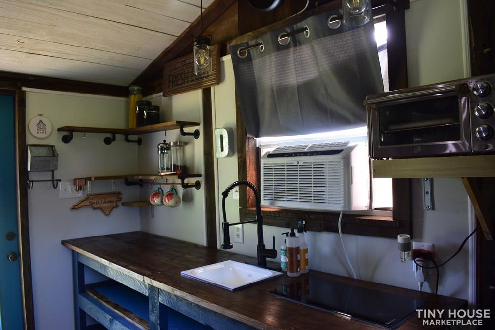 Gorgeous Handmade 12x20 Tiny House  - Image 4 Thumbnail