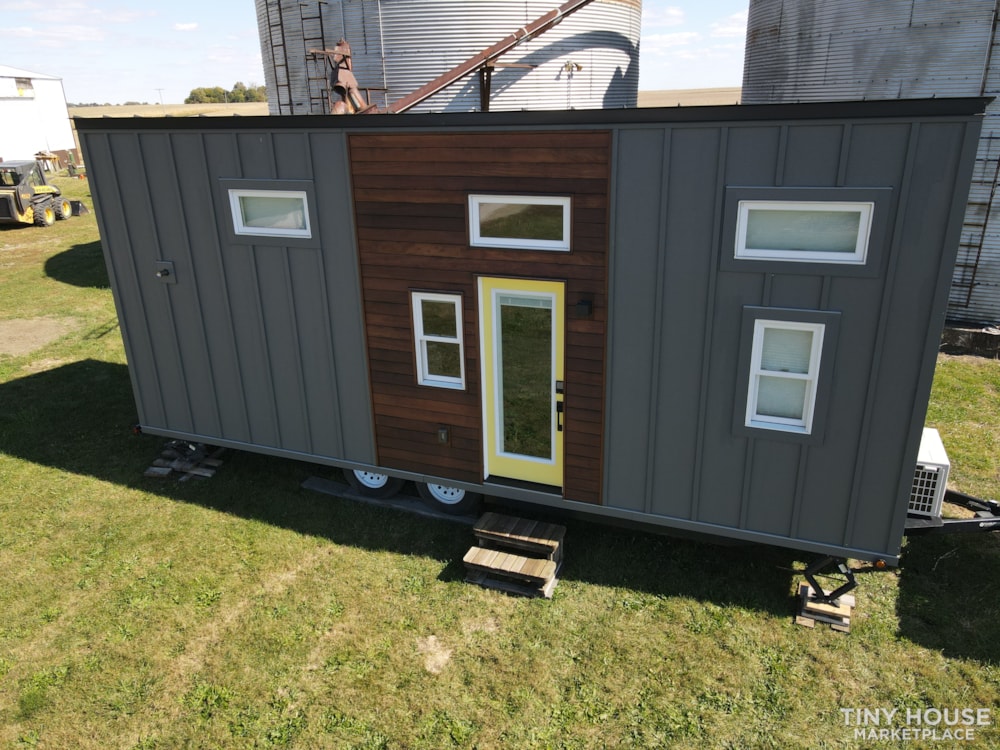 Gorgeous Scandi-style 26' Tiny House on wheels.  Artisan quality showpiece! - Image 4 Thumbnail