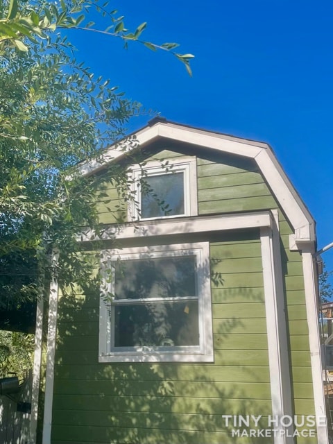 Gorgeous Tiny Home on Wheels – Reduced for Fast Sale 