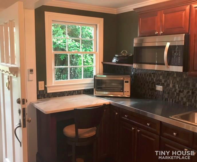 Gorgeous Tiny House for Rent Downtown Greenville SC - Image 3 Thumbnail