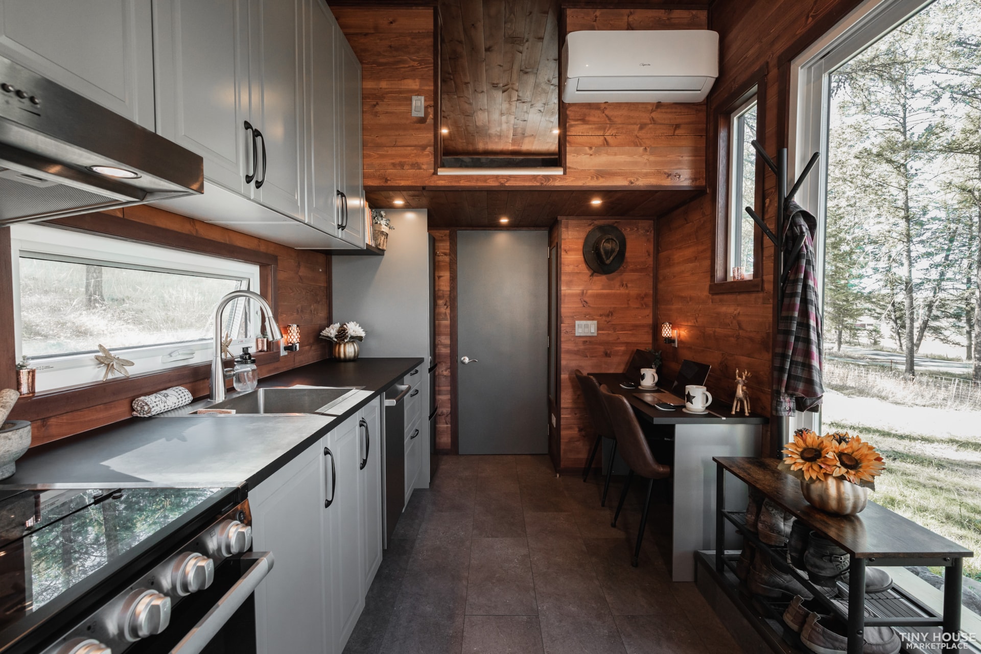 High End Designer Chalet Style THOW - Wood Stove + Full Bath - TURN-KEY - Image 3 Thumbnail