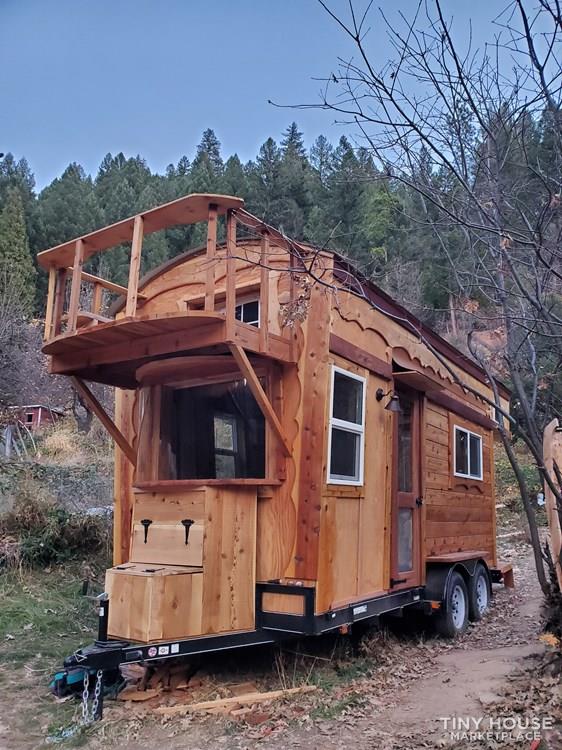 Gypsy moon caravan 