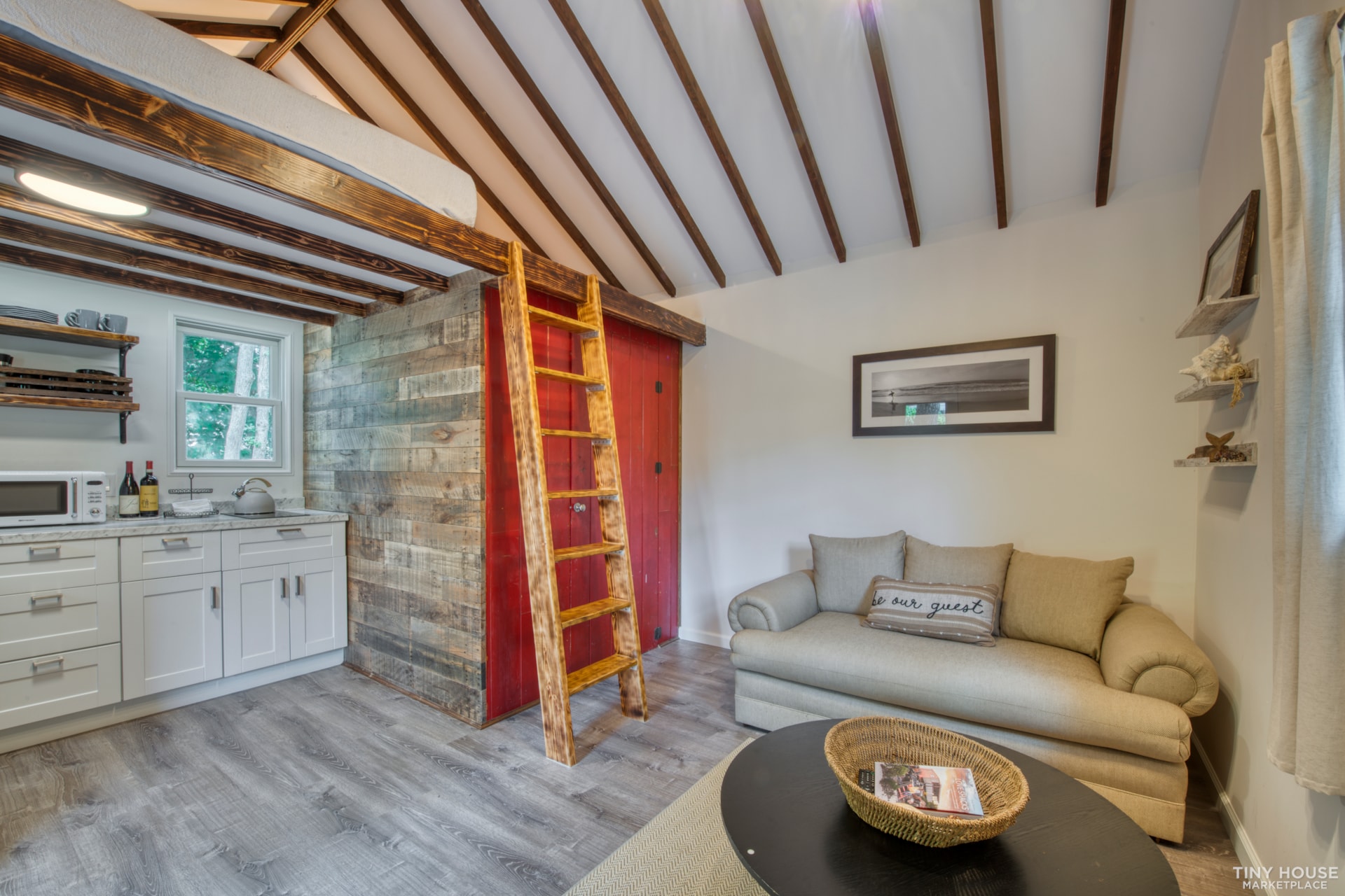 Hampton Bays, NY - Custom Tiny Homes - Image 3 Thumbnail