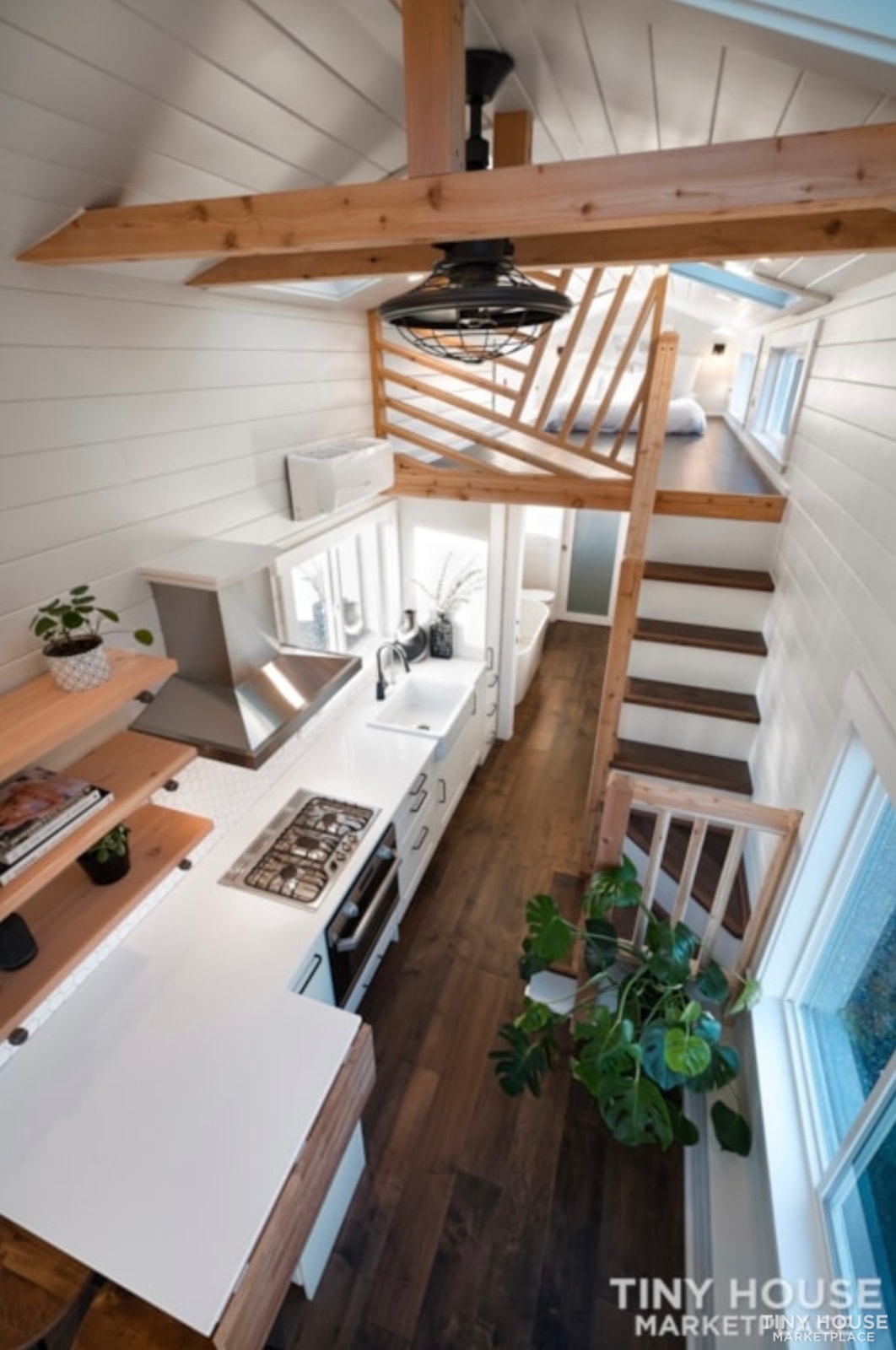 Healthy Tiny House modern + minimalist w/ soaking tub, NON-TOXIC, LOW VOC + EMF - Image 4 Thumbnail