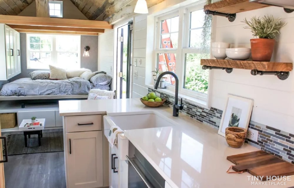 High end LUXURY tiny home: Cozy, Light-filled & Airy 30 x 8.6 plus 2 ft bump out - Image 2 Thumbnail