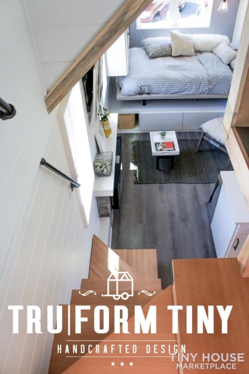High end LUXURY tiny home: Cozy, Light-filled & Airy 30 x 8.6 plus 2 ft bump out - Image 4 Thumbnail