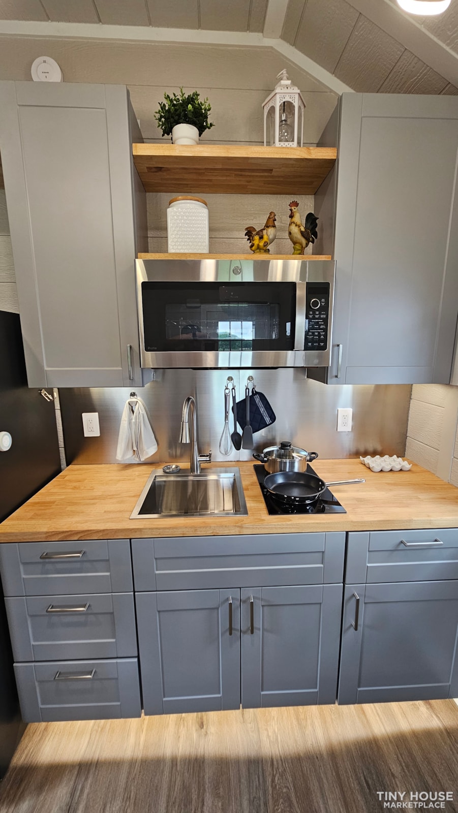 Highly Efficient Newly Built Tiny Homes with Appliances Included - Image 4 Thumbnail