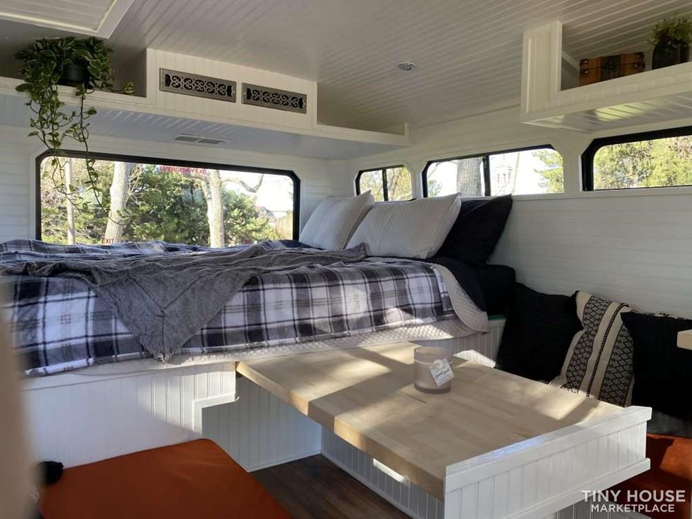 Homey Off-Grid Reliable Rig - Image 2 Thumbnail