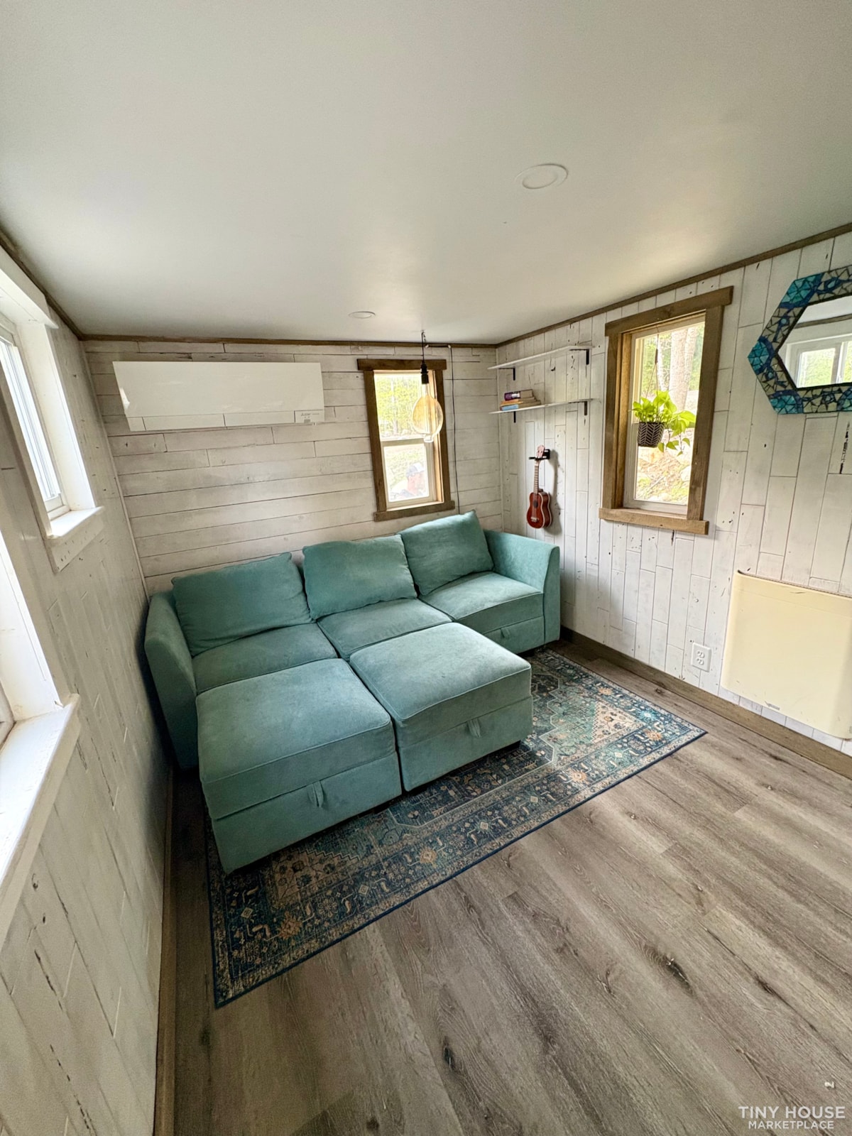 Huge 3bedroom Tiny Home on Wheels  - Image 4 Thumbnail