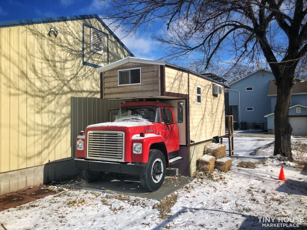 IH Loadstar housetruck/tiny house - Image 1 Thumbnail