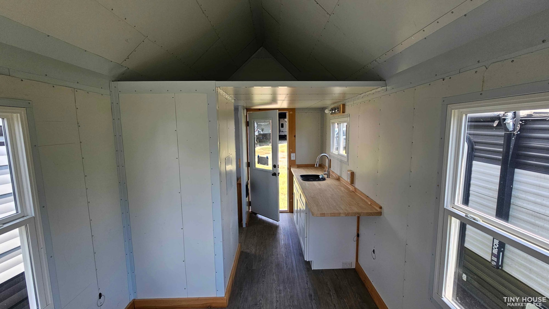Incredible Tiny Homes  RJO - 15.000 $ - Image 3 Thumbnail