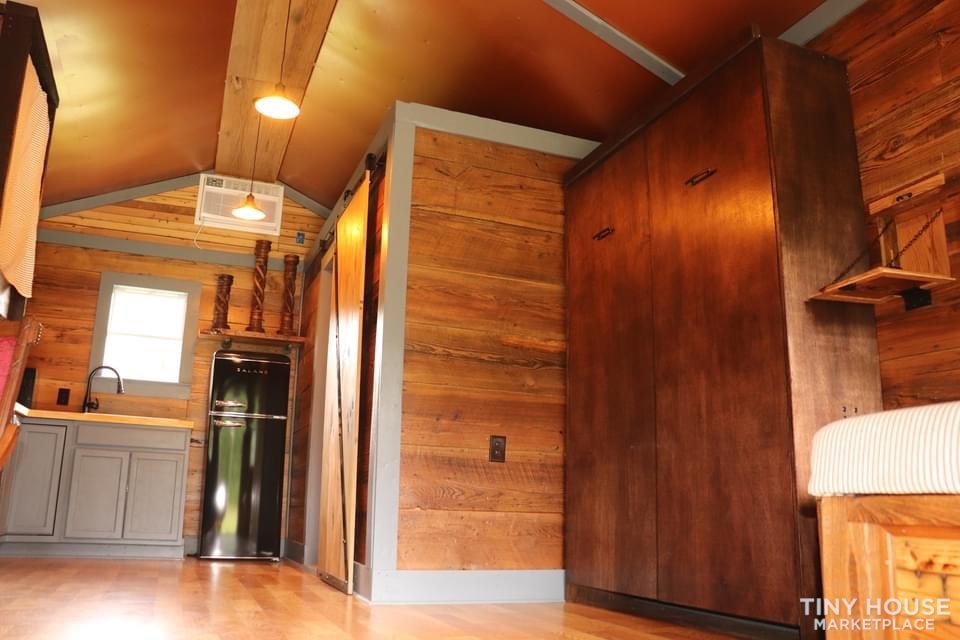 Irma the Tiny House - Image 3 Thumbnail
