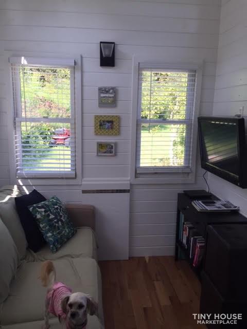 Kay Piti- 20' THOW, Fully-furnished, High Ceilings, Closet, Washer/Dryer - Image 2 Thumbnail