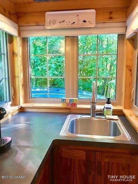 Lake Cabin Tiny House - SOLD! - Image 4 Thumbnail