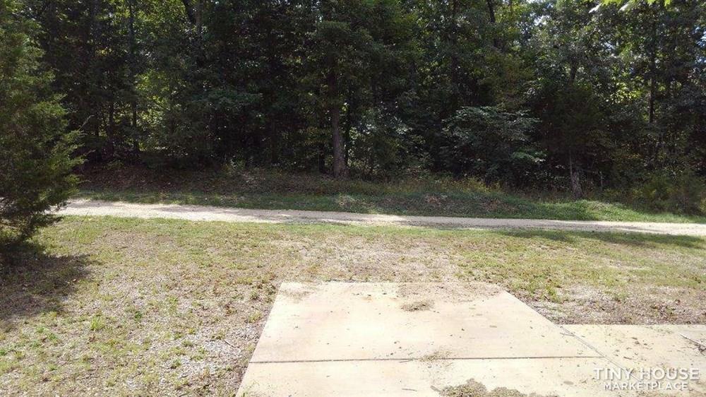 LAKE PROPERTY LONEDELL LAKES WITH 2 TINY SLEEP/BUNK HOUSES LOTS OF POTENTIAL - Image 2 Thumbnail