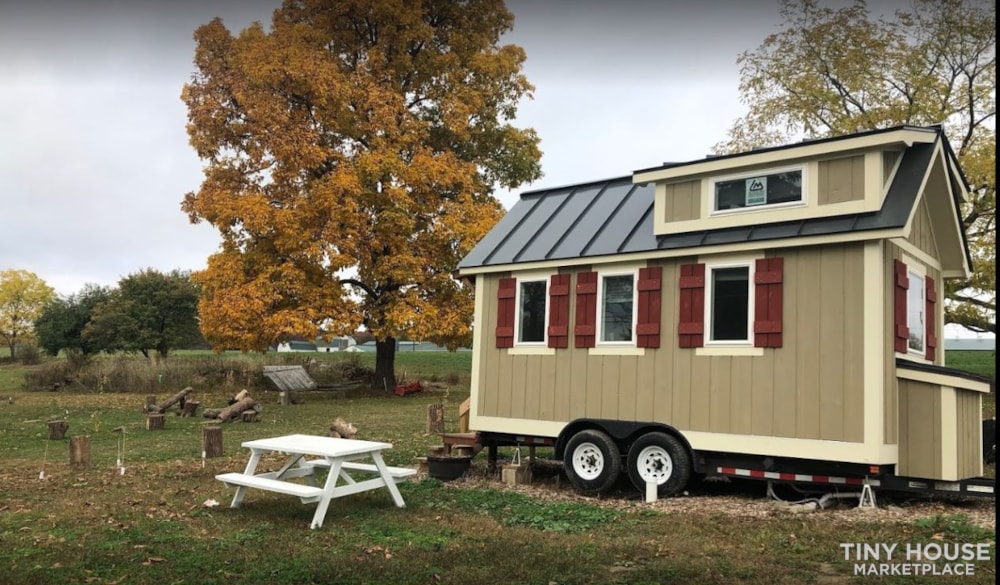 Lakefront Tiny House Village & Glampground 4 sale next to State Park - Image 4 Thumbnail