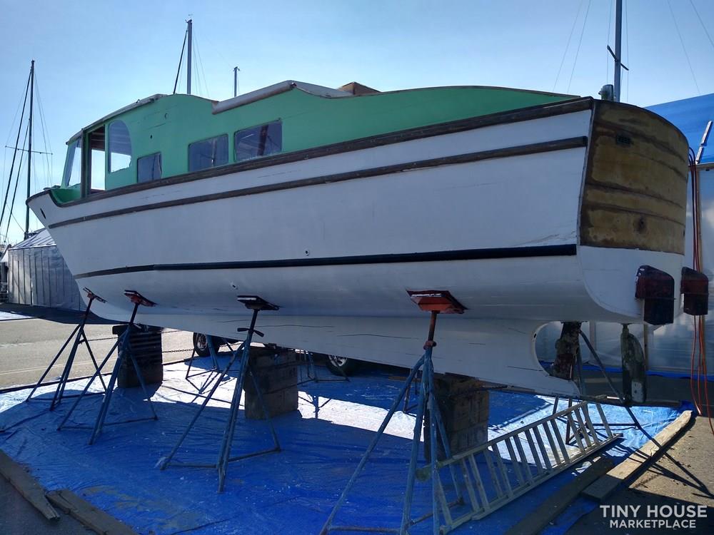 Land Yacht 32' Monk Tri-Cabin Conversion - Image 2 Thumbnail