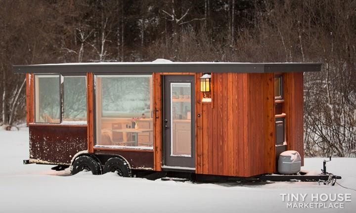 Light-filled Contemporary Tiny Home