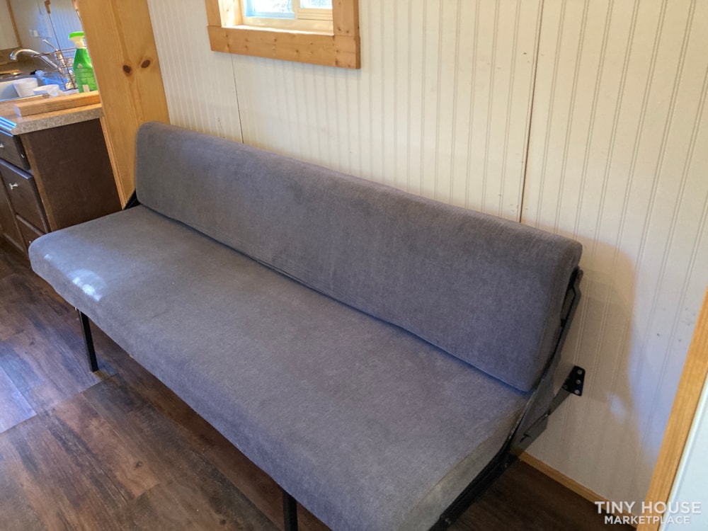 Like new 3 year old 8X16 tiny home - Image 4 Thumbnail