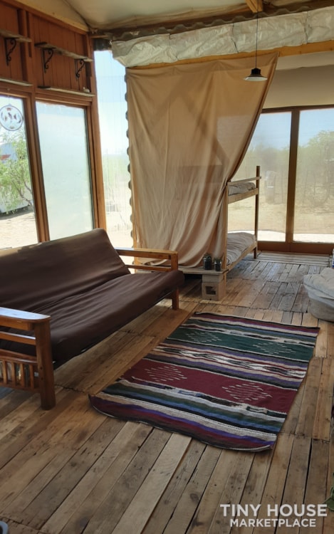 Little house on the desert prairie - Image 2 Thumbnail
