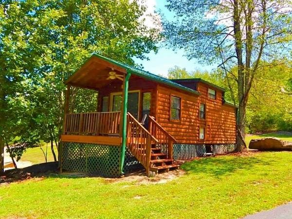 LITTLE LOG LODGE - Image 1 Thumbnail