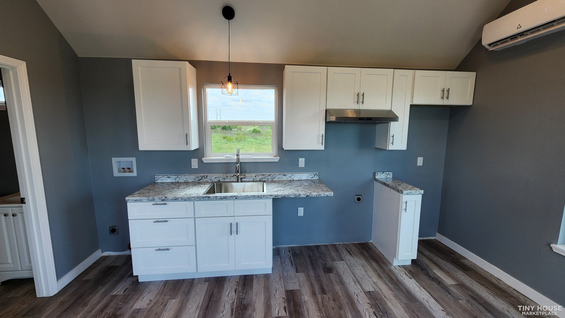 New Tiny House - Image 2 Thumbnail