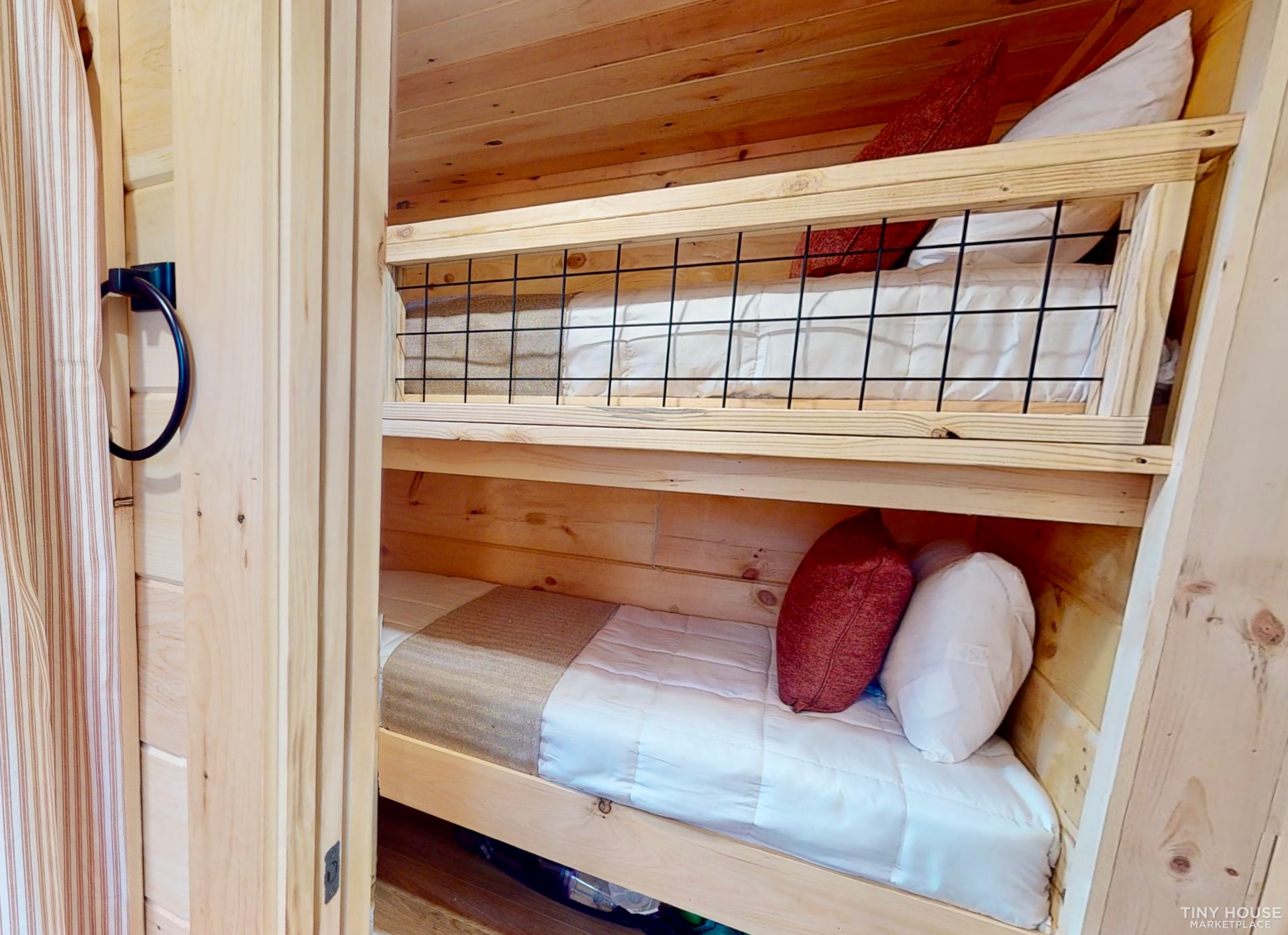 SOLD: Log Cabin #1586 sleeps 6-8! Riverview with loft, Park Model RV - Image 4 Thumbnail
