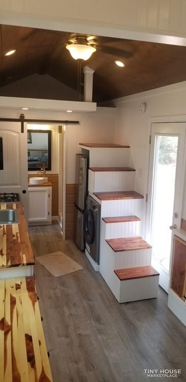 Luxurious Custom Farm Tiny House  - Image 2 Thumbnail