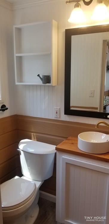 Luxurious Custom Farm Tiny House  - Image 3 Thumbnail