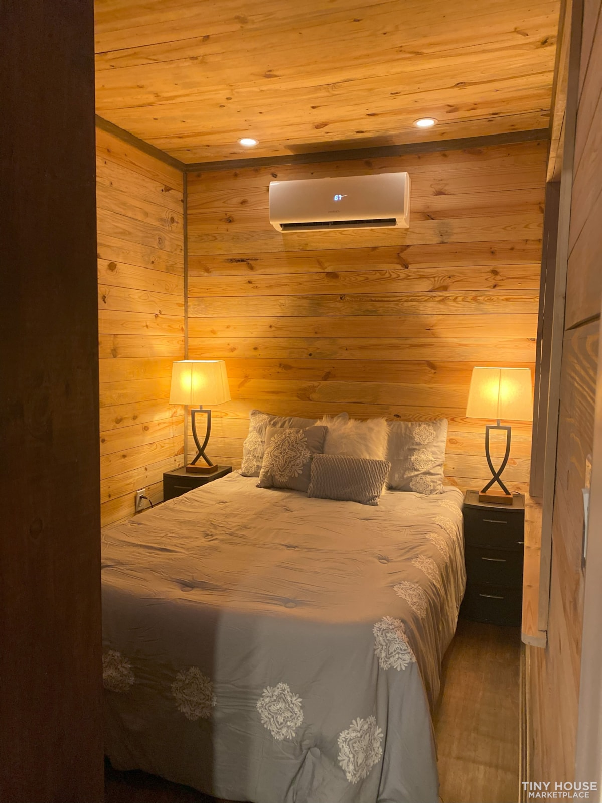 Luxurious Shipping Container Tiny Home - Your Stylish Minimalist Retreat - Image 3 Thumbnail