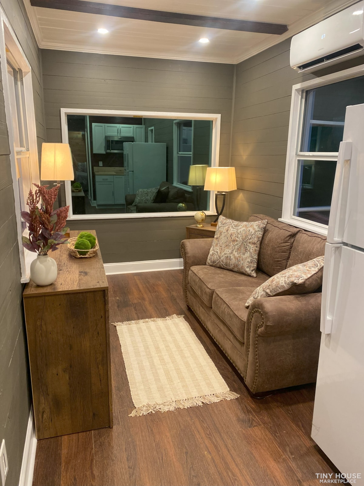 Luxurious Shipping Container Tiny Home - Your Stylish Minimalist Retreat - Image 4 Thumbnail