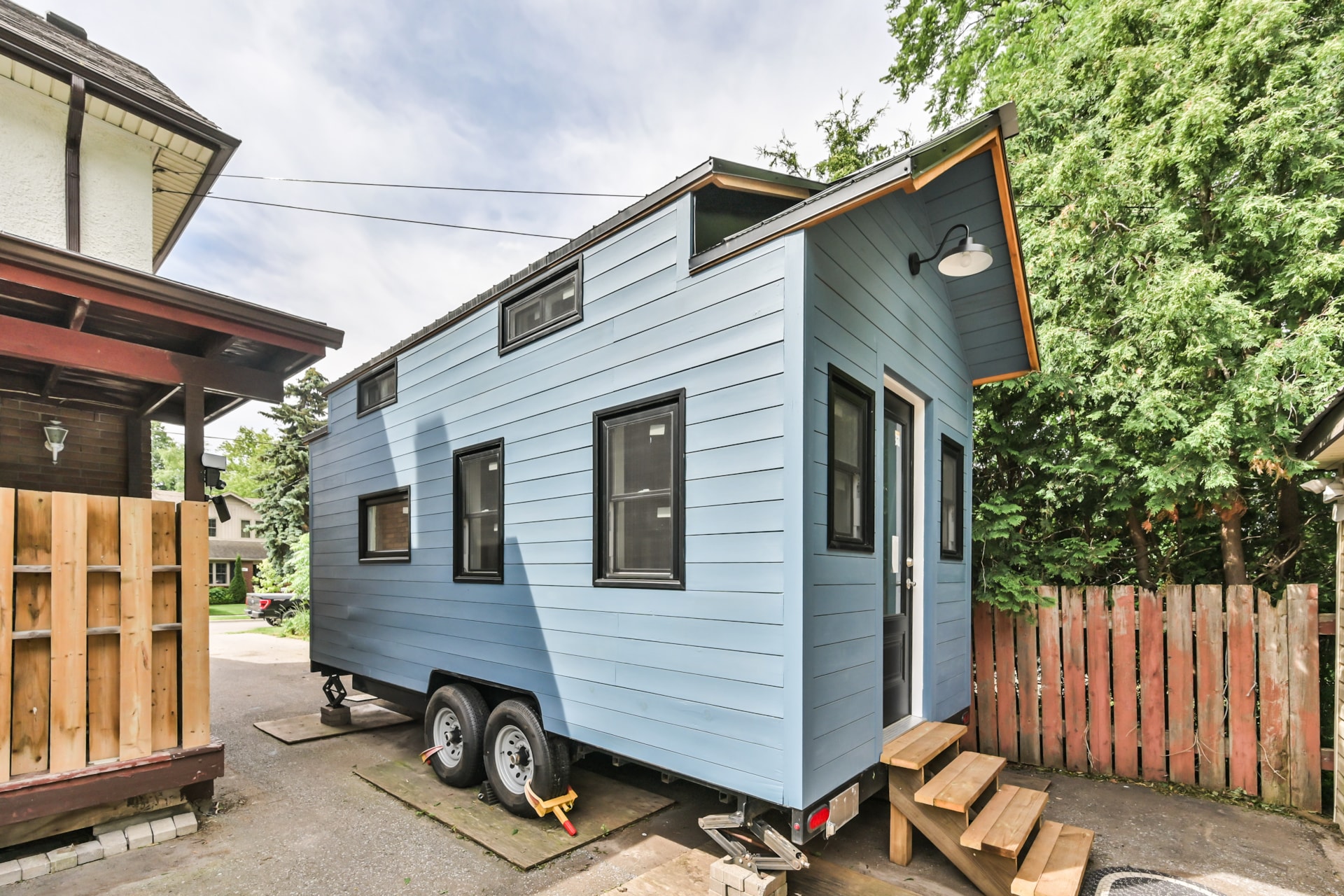 Luxury 20' Custom Tiny Home | Winterized | Off-Grid Ready - Image 2 Thumbnail