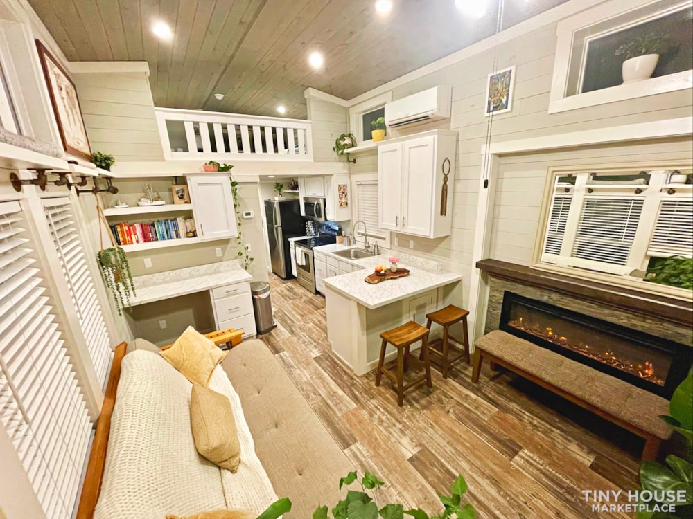 Luxury 394 SqFt Tiny in Tiny Community S.C - Image 2 Thumbnail