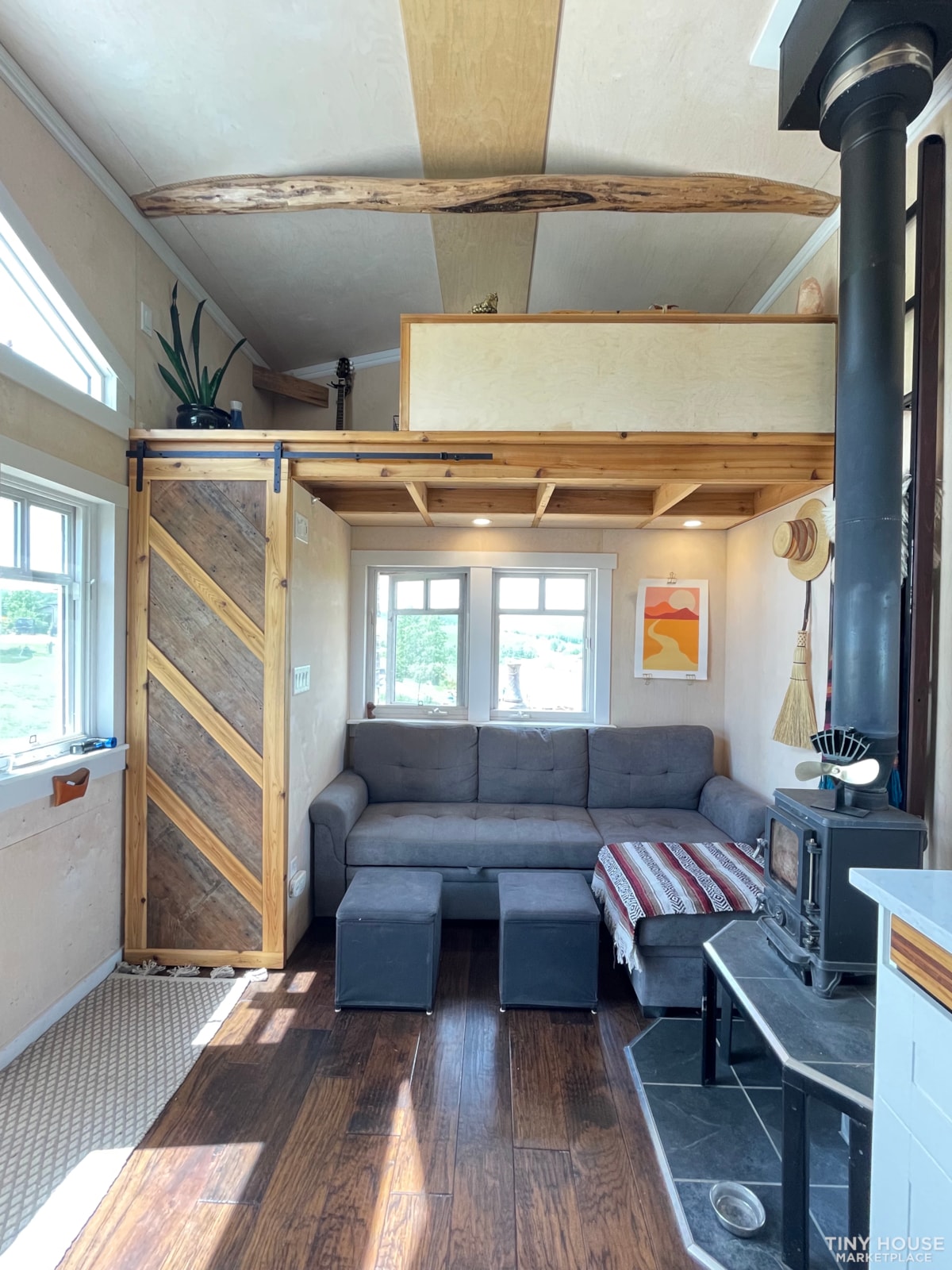 Luxury and Eco-Friendly Oversized Tiny Home/Studio | 27'x11.5' - Image 4 Thumbnail